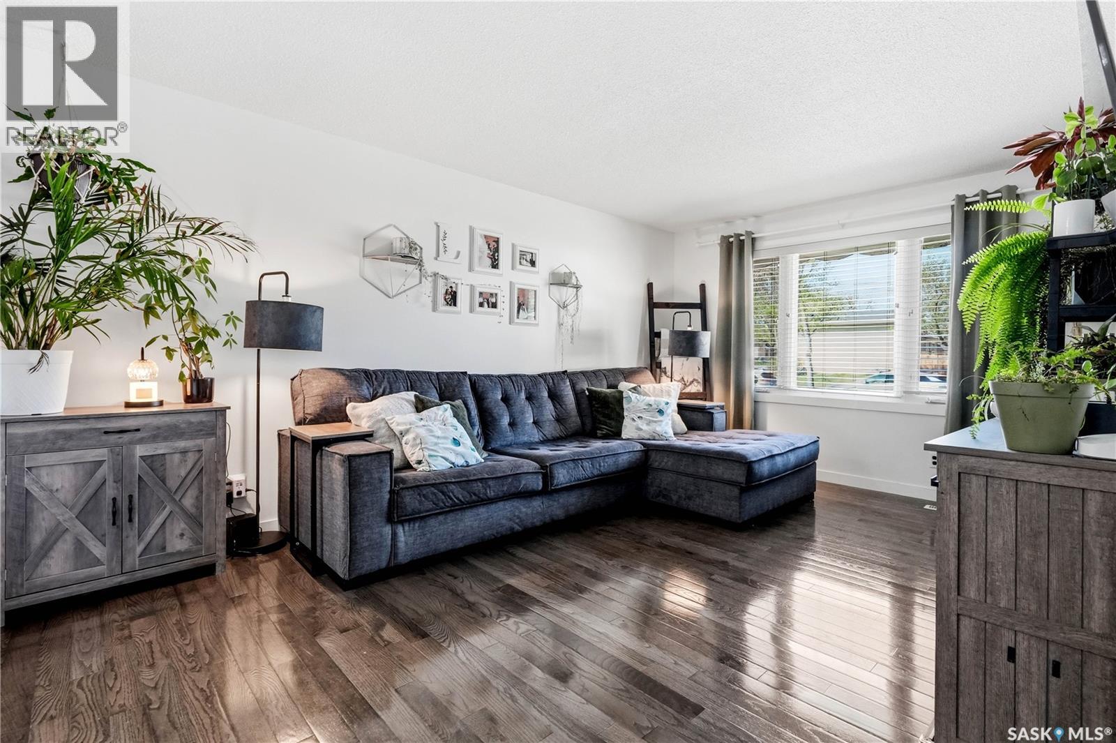 267 Upland DRIVE - Image 3
