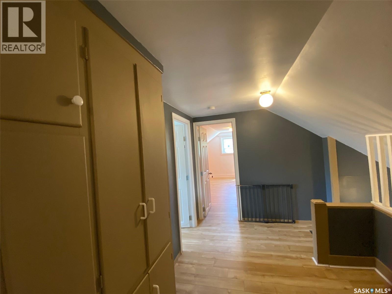 210 First AVENUE - 25