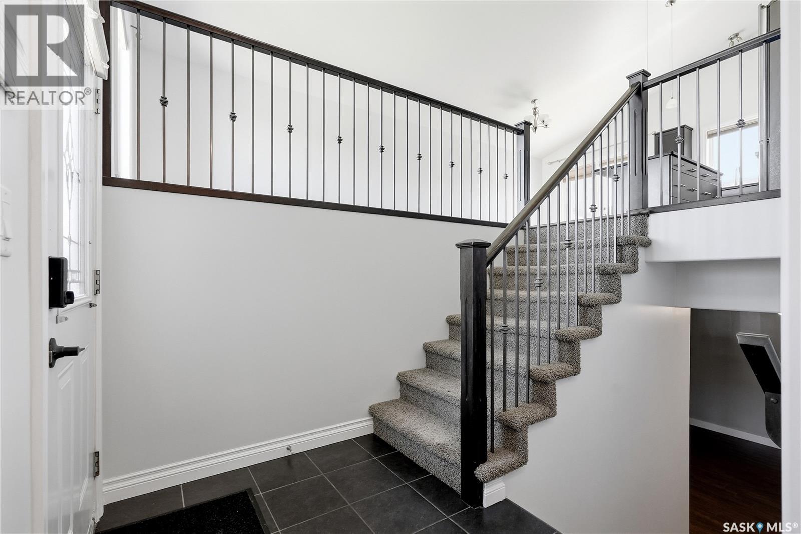 1906 Pohorecky TERRACE - 31
