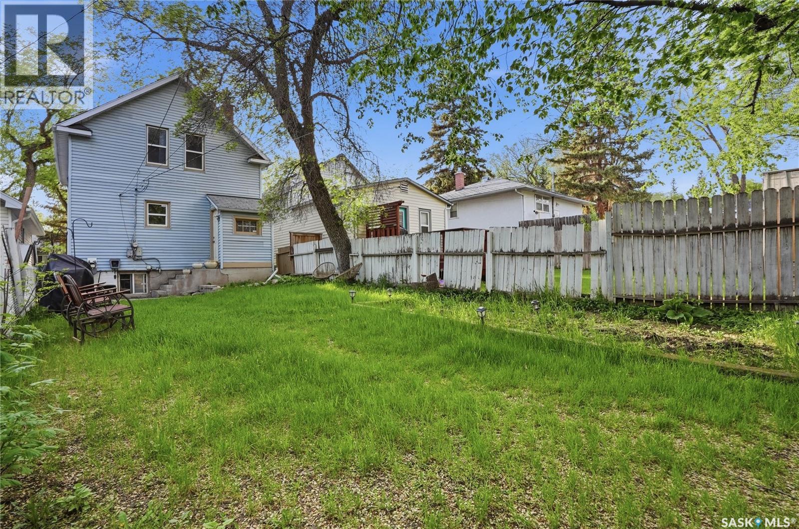 236 I AVENUE N - 38