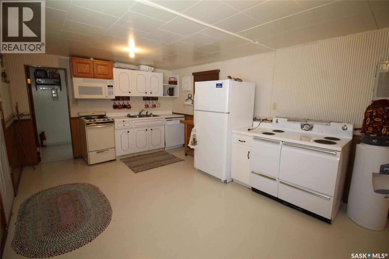 3-5 Springs DRIVE - 2
