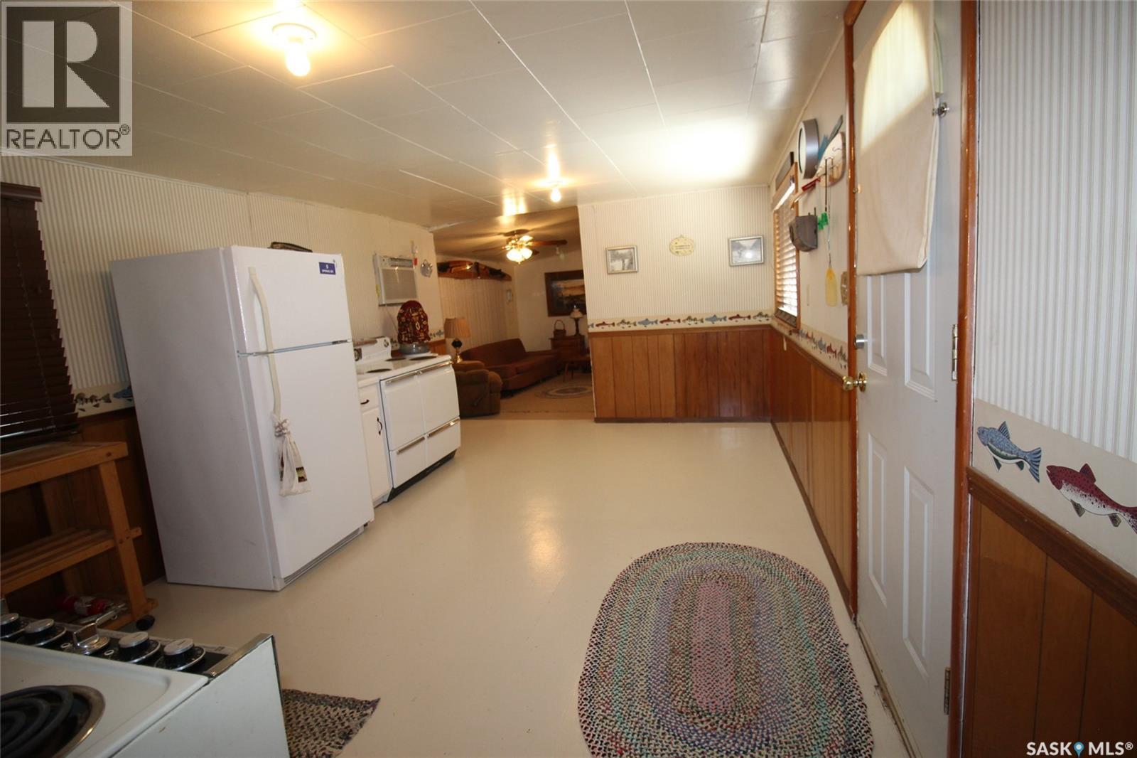 3-5 Springs DRIVE - 4