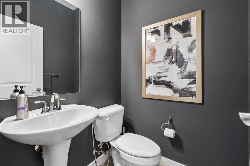 4 Highwood Drive - 21