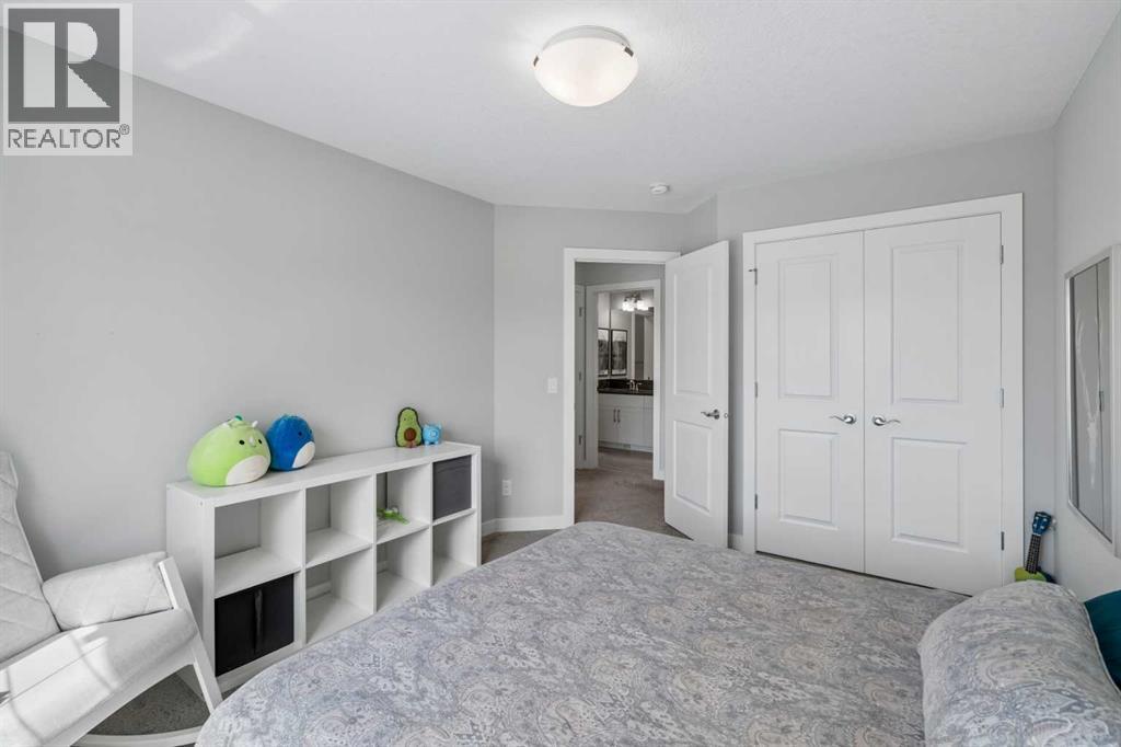 4 Highwood Drive - 31