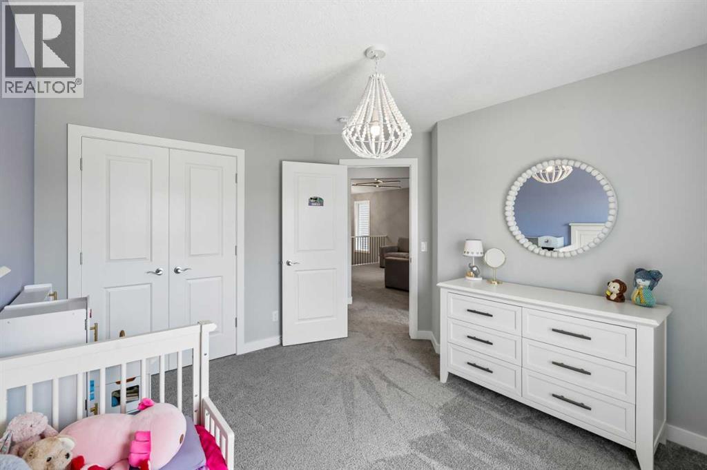 4 Highwood Drive - 33