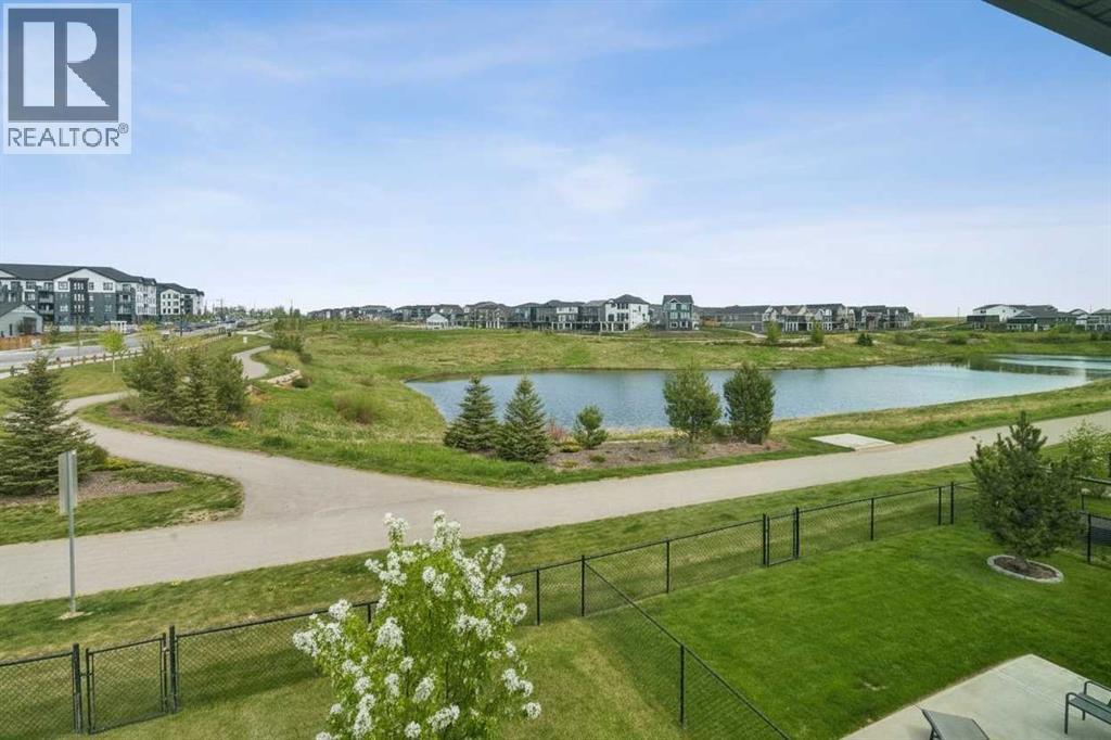 4 Highwood Drive - 40