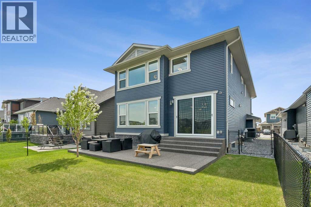 4 Highwood Drive - 43