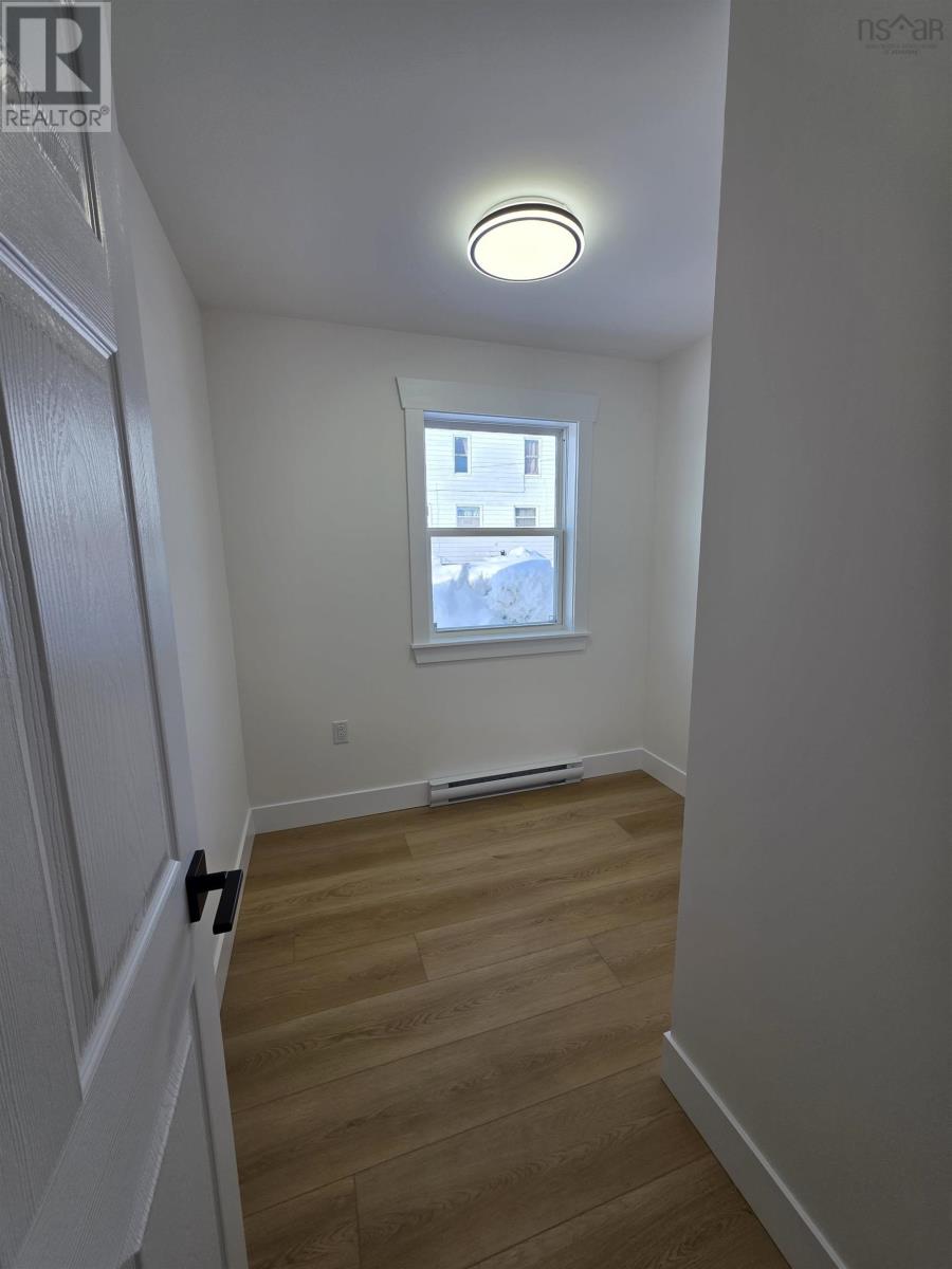 6 South Street - 13