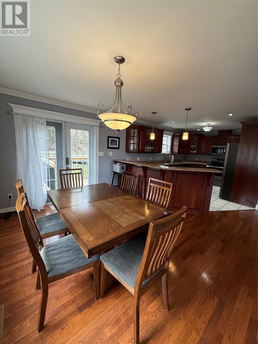 20 McDonald Crescent - 14