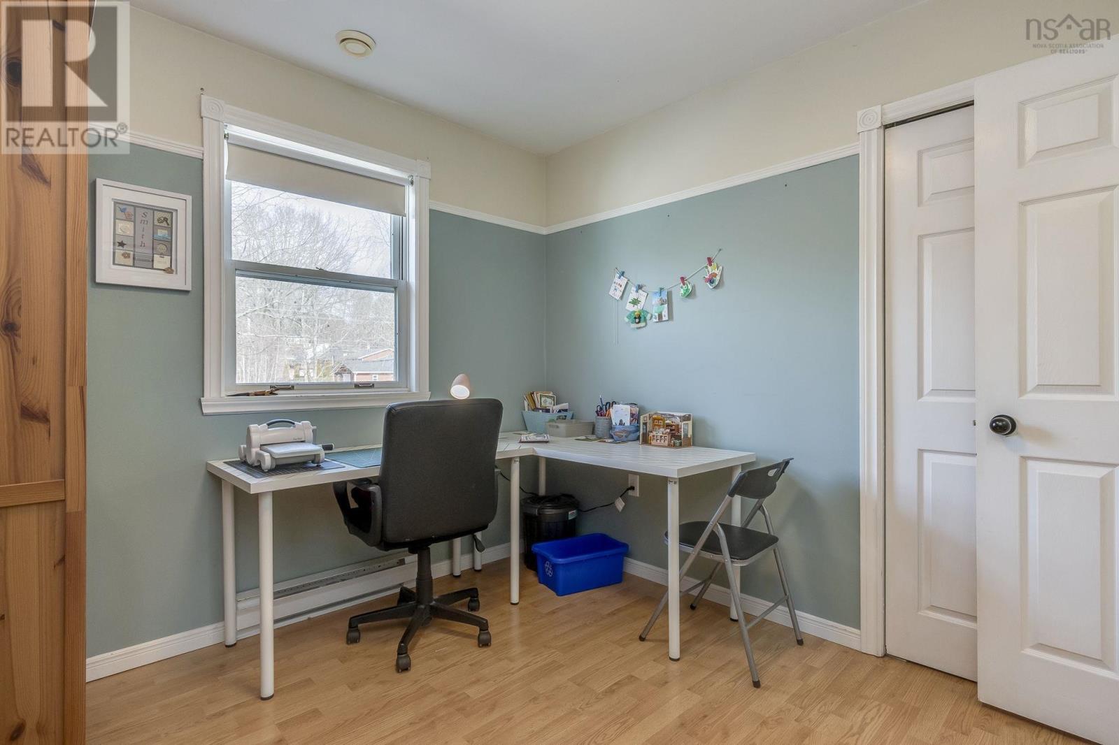 868 Shawn Drive - 20