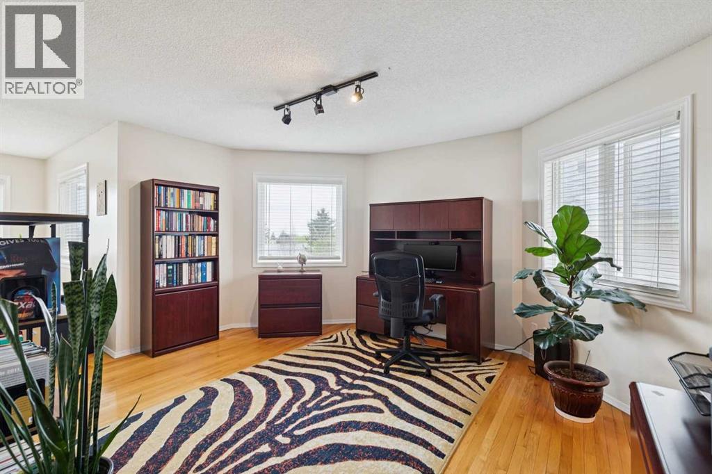 151 Arbour Lake Way - 17