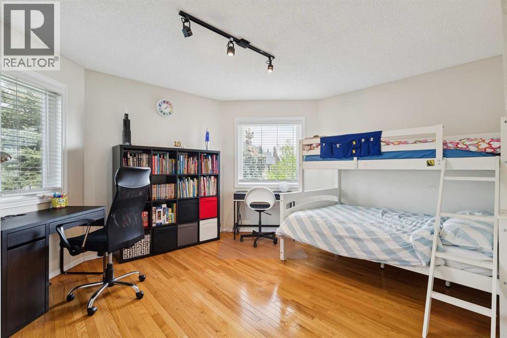 151 Arbour Lake Way - 23