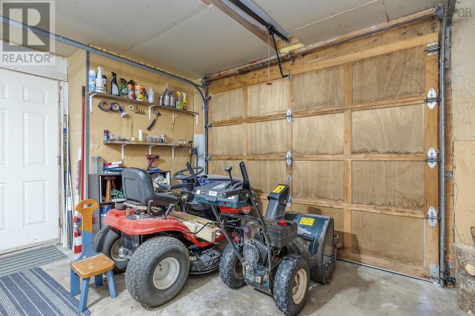868 Shawn Drive - 35