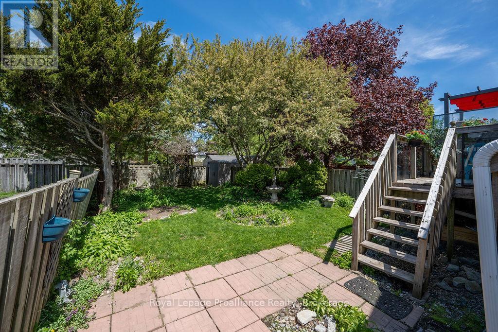 611 BARNSLEY CRESCENT - 41