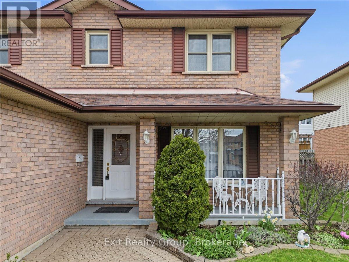 472 DUNDAS STREET W - Image 2