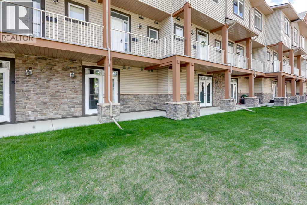 #7 181 Rockyledge View NW - 21