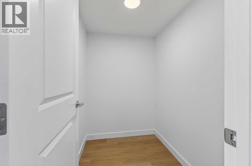 8562 19 Avenue SE - 34