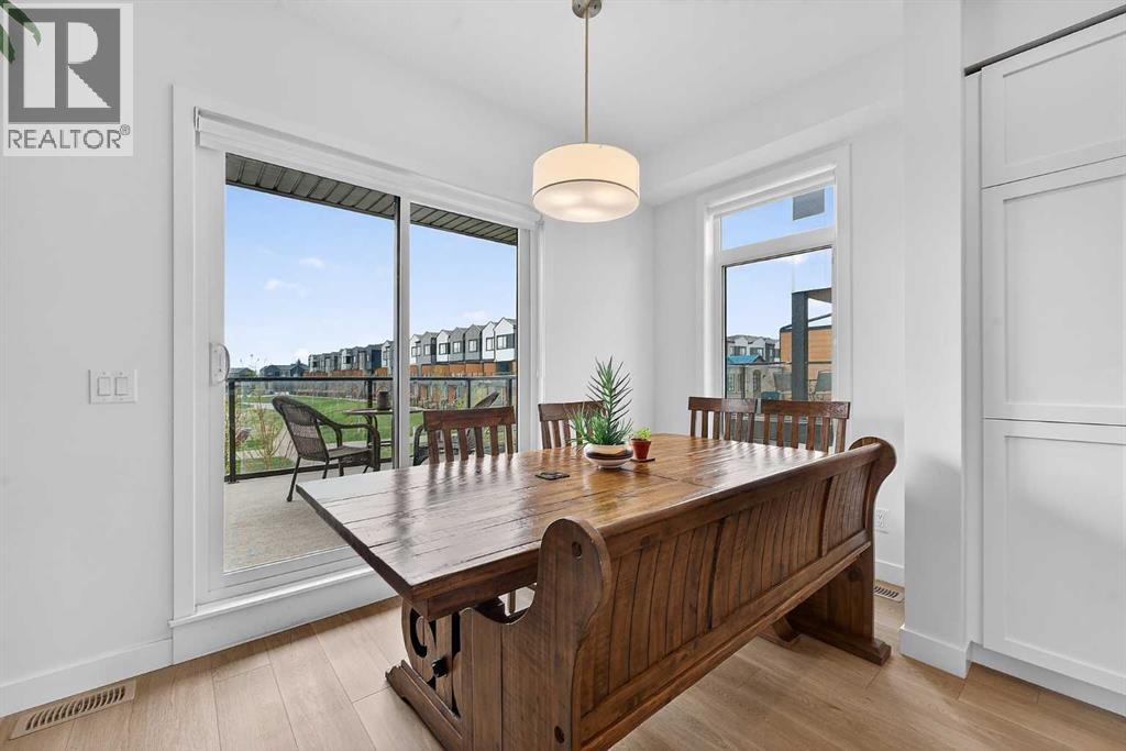 8562 19 Avenue SE - 12