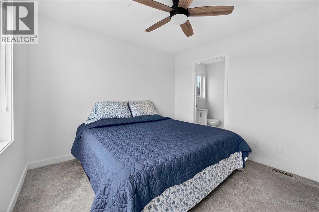 8562 19 Avenue SE - 26