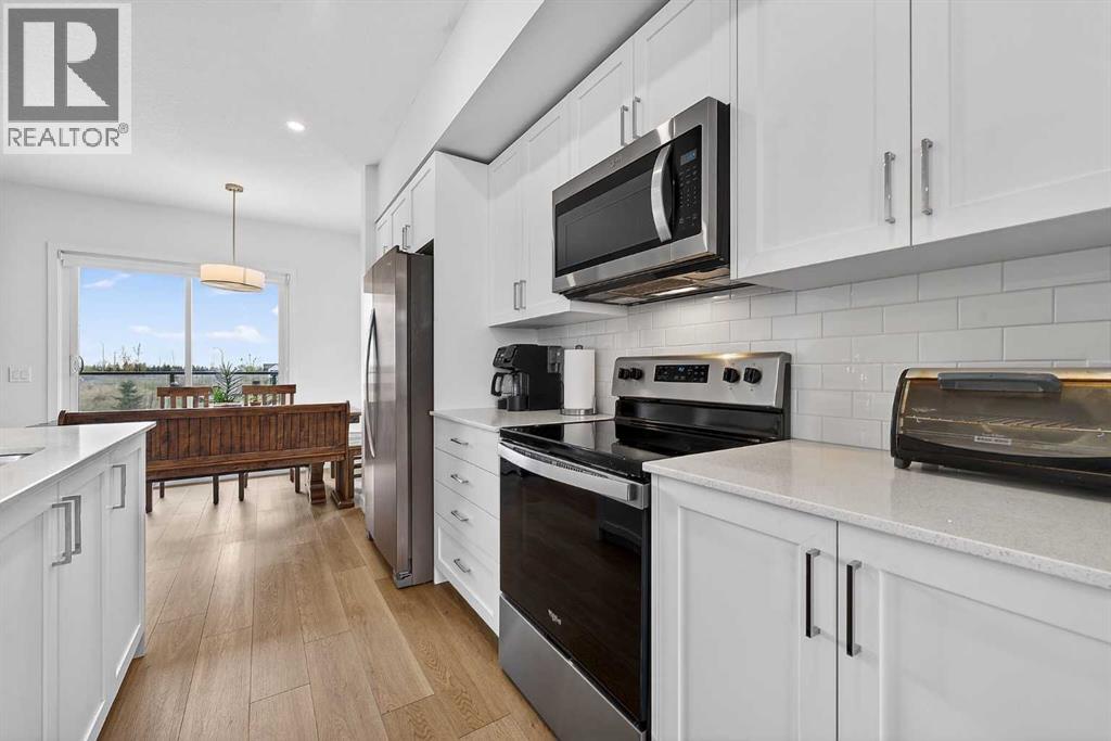 8562 19 Avenue SE - 4
