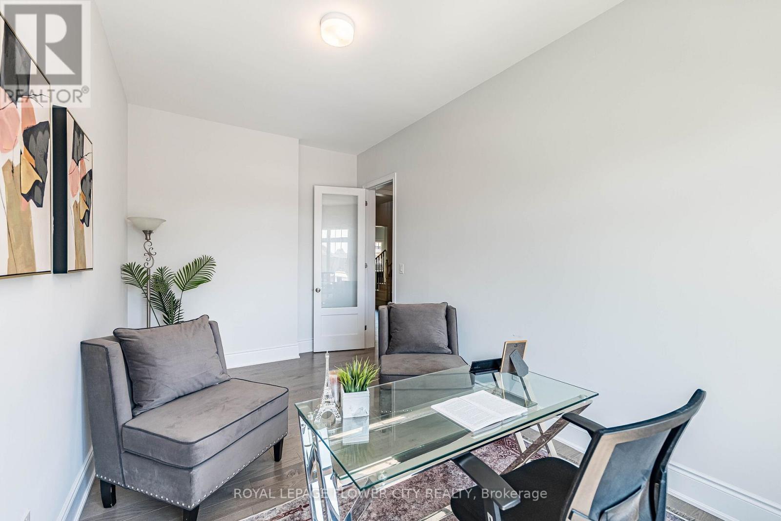 14 RICHARD OXTOBY ROAD - 23