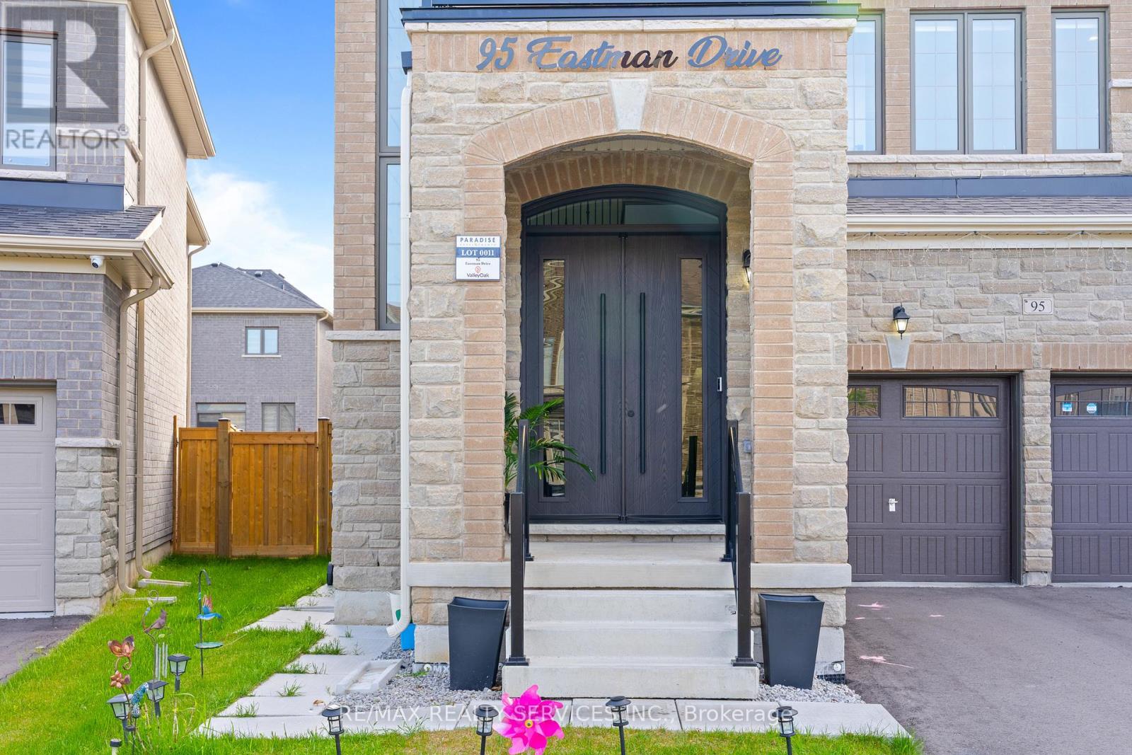 95 EASTMAN DRIVE - 4