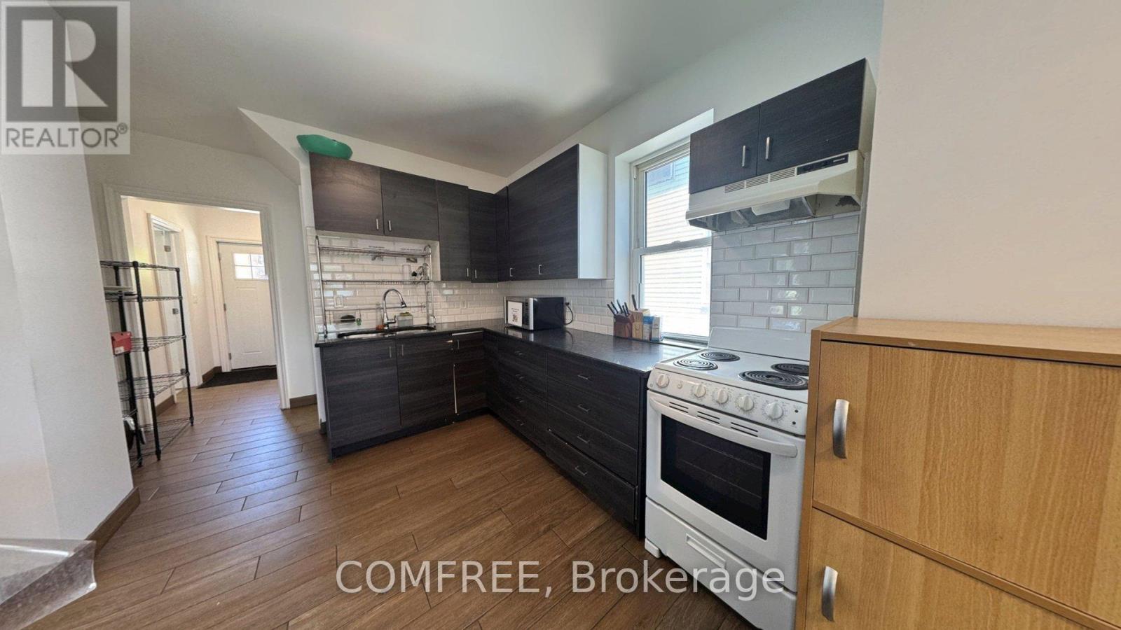 3277 BABY STREET - 14