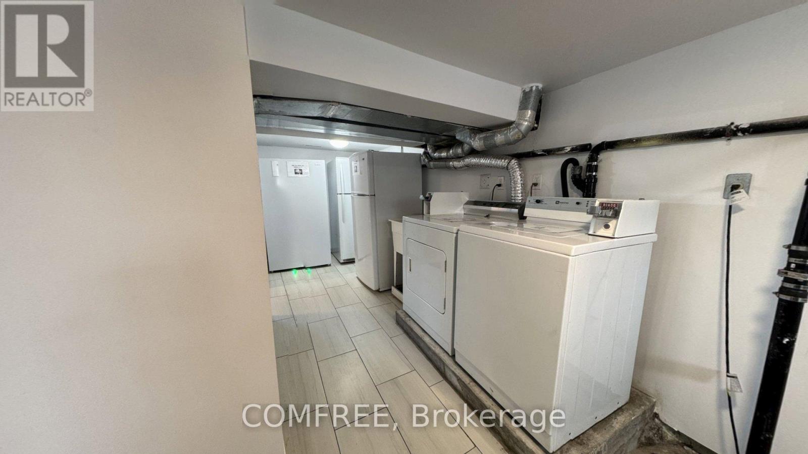 3277 BABY STREET - 20