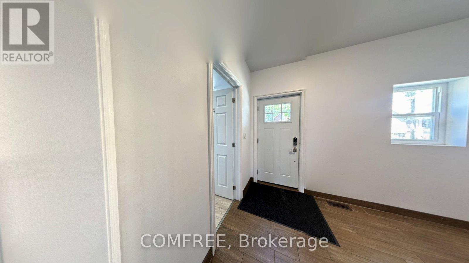 3277 BABY STREET - 4