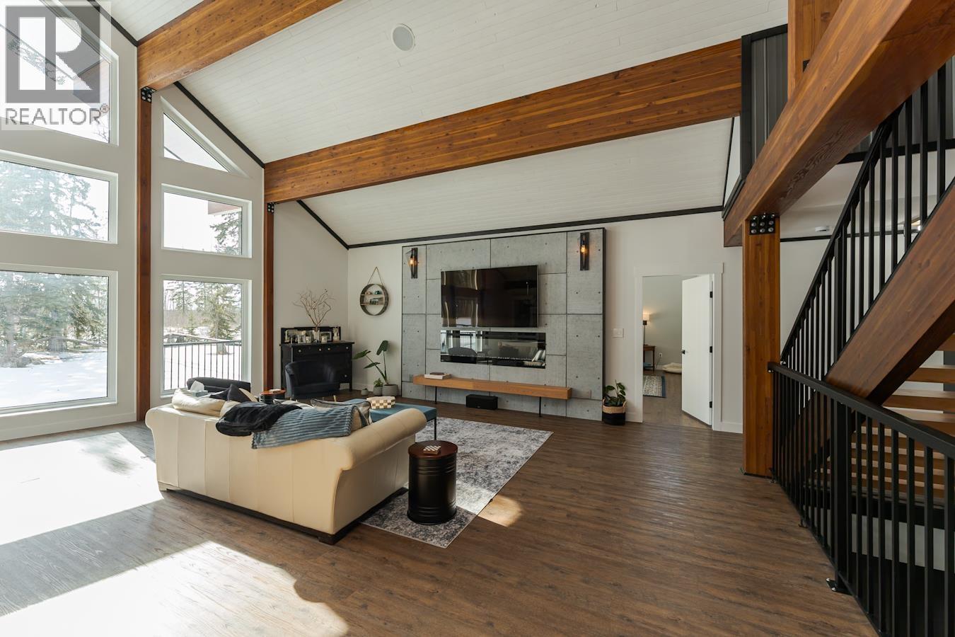 4270 VISTA ROAD - 16