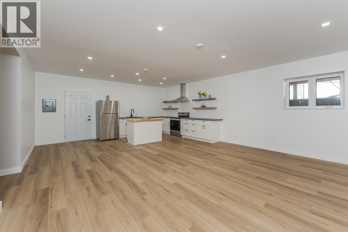 4270 VISTA ROAD - 39