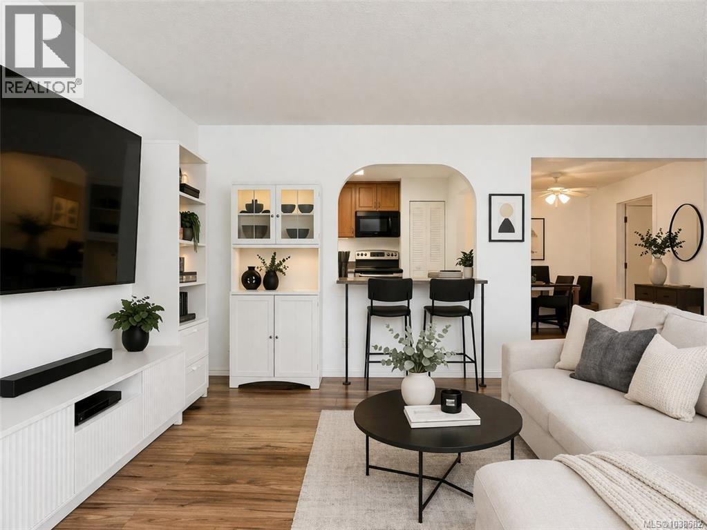 #302 1005 McKenzie Ave - 1