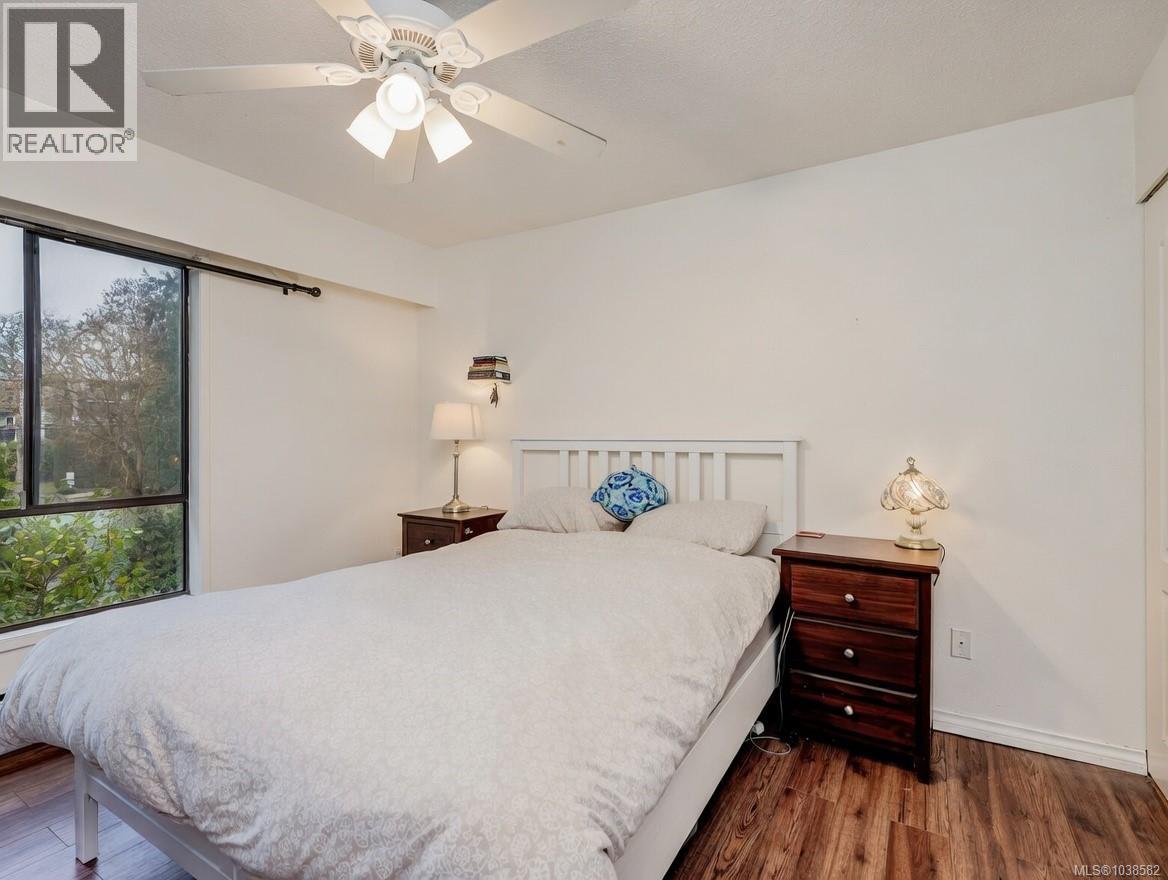 #302 1005 McKenzie Ave - 15