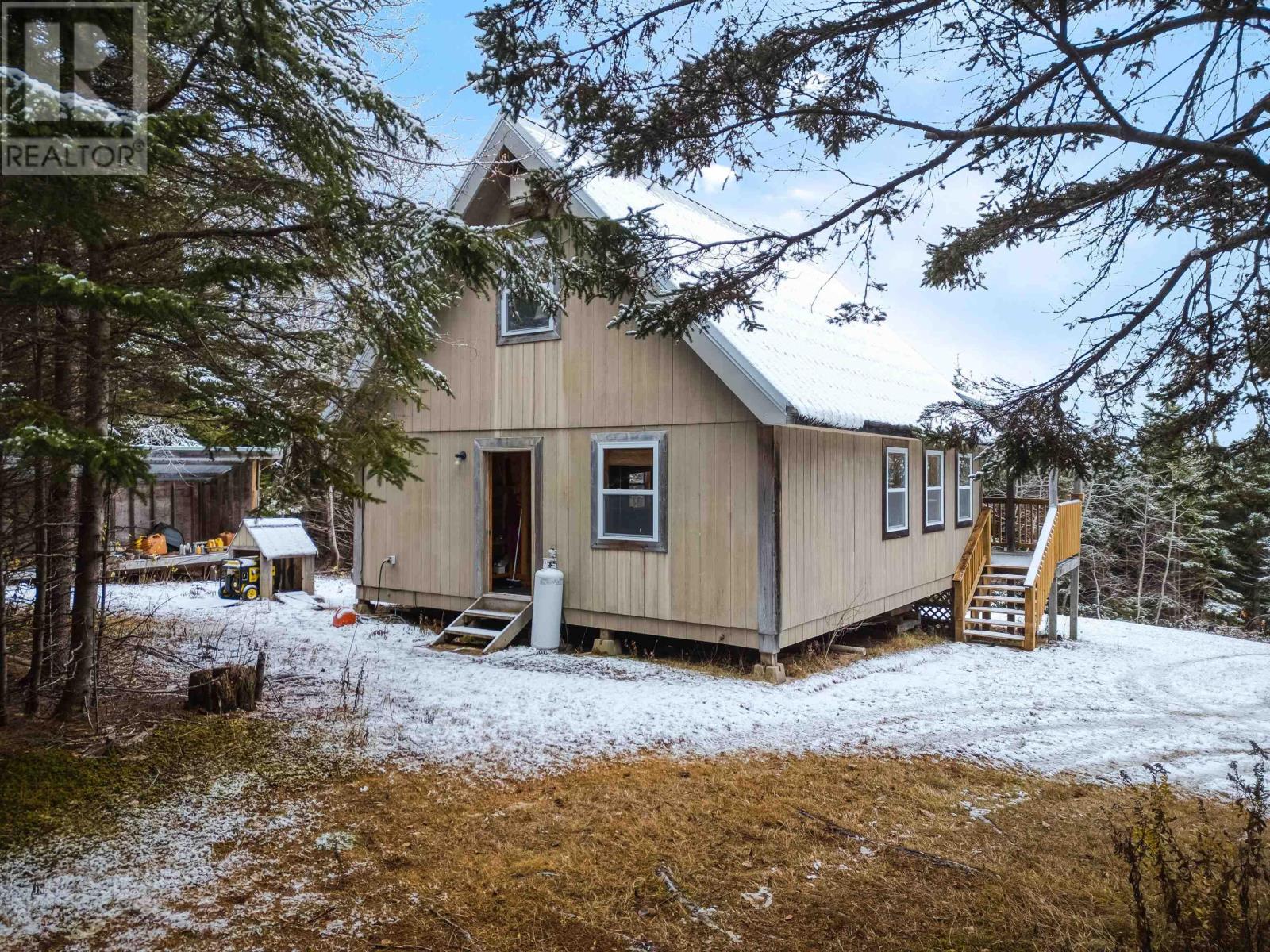 #1 2B 2204 Highway 2 - 23