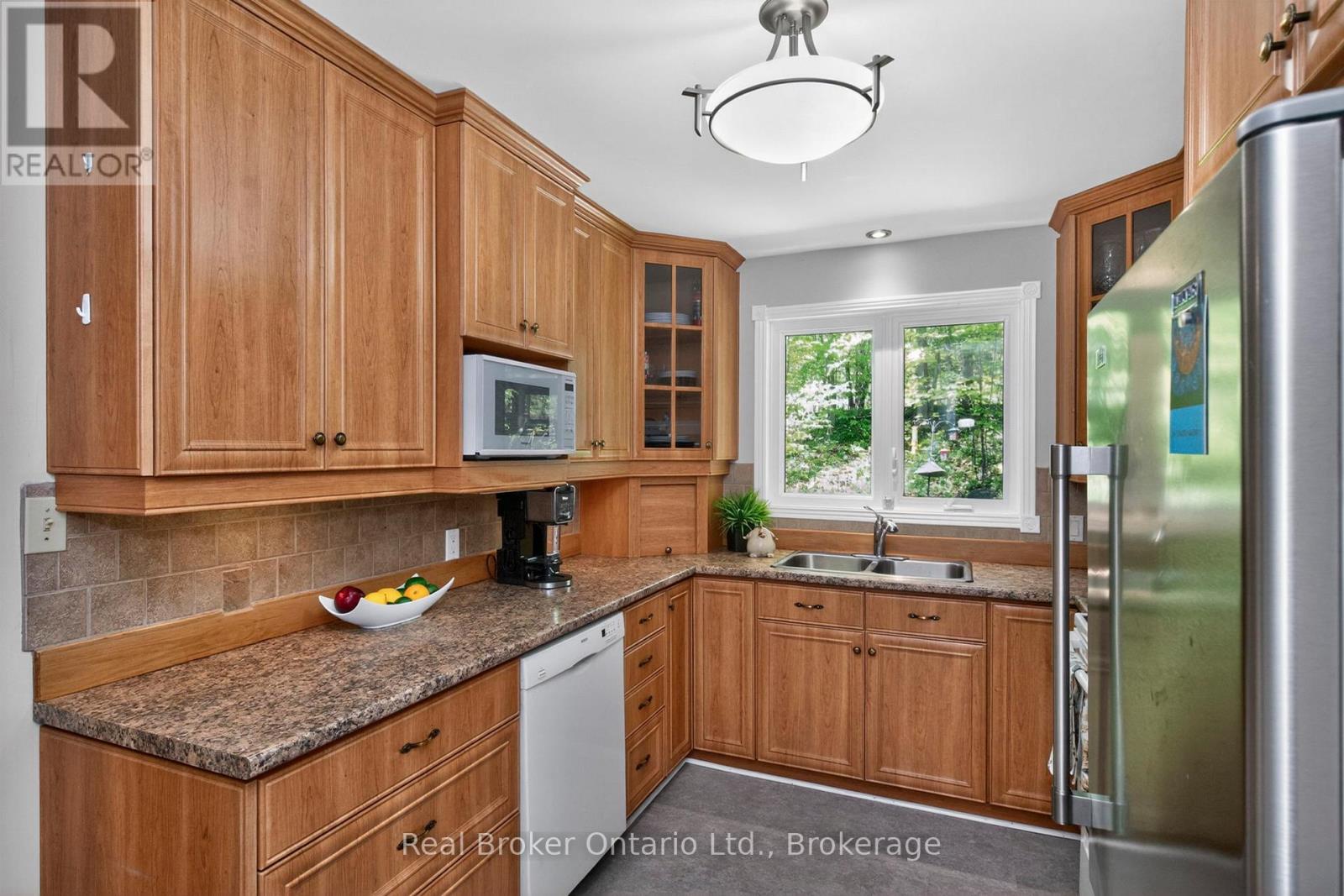 486 FOREST HILL COURT - 15