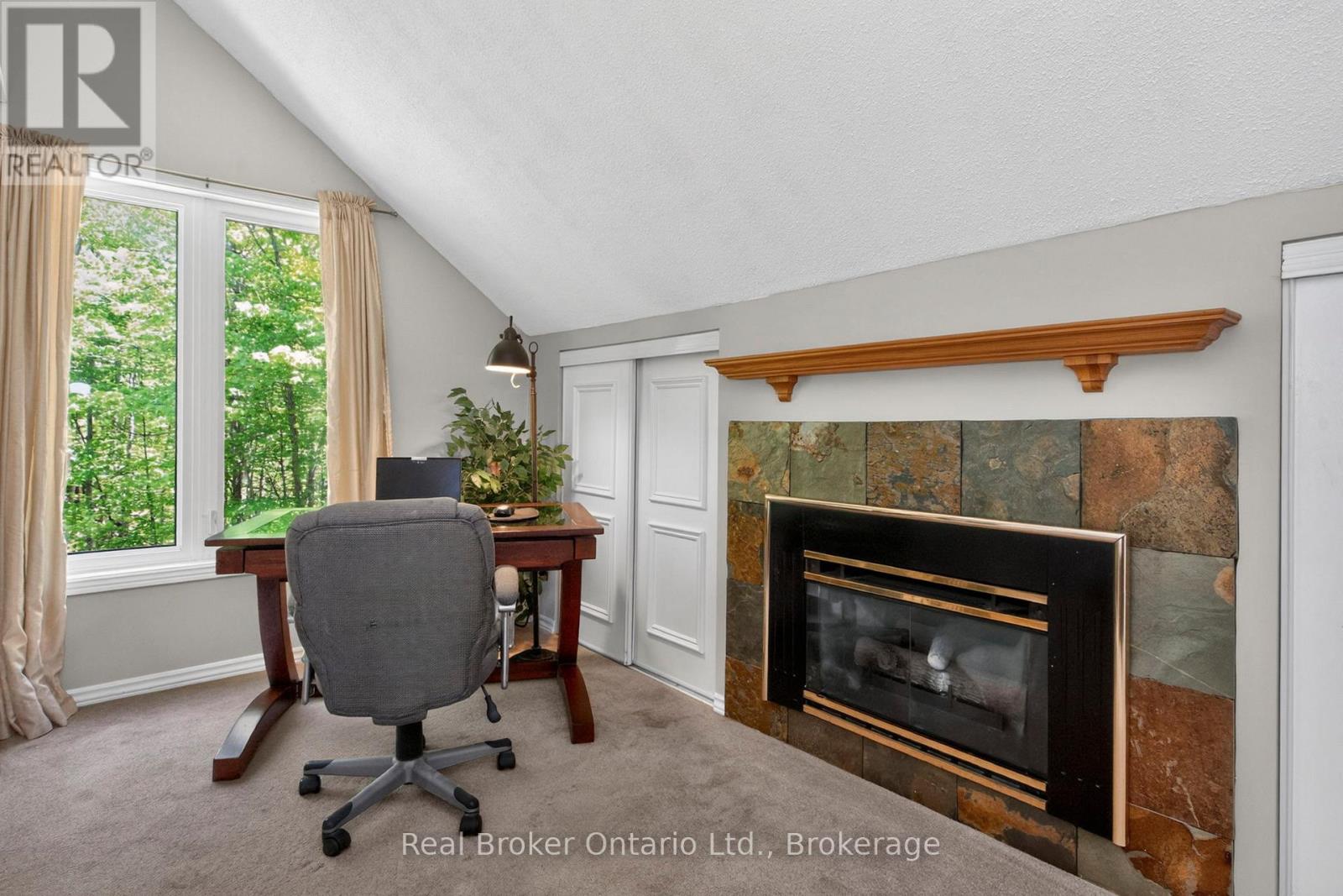 486 FOREST HILL COURT - 21