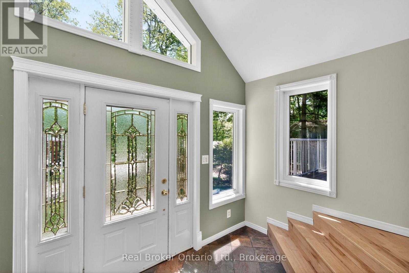 486 FOREST HILL COURT - 6