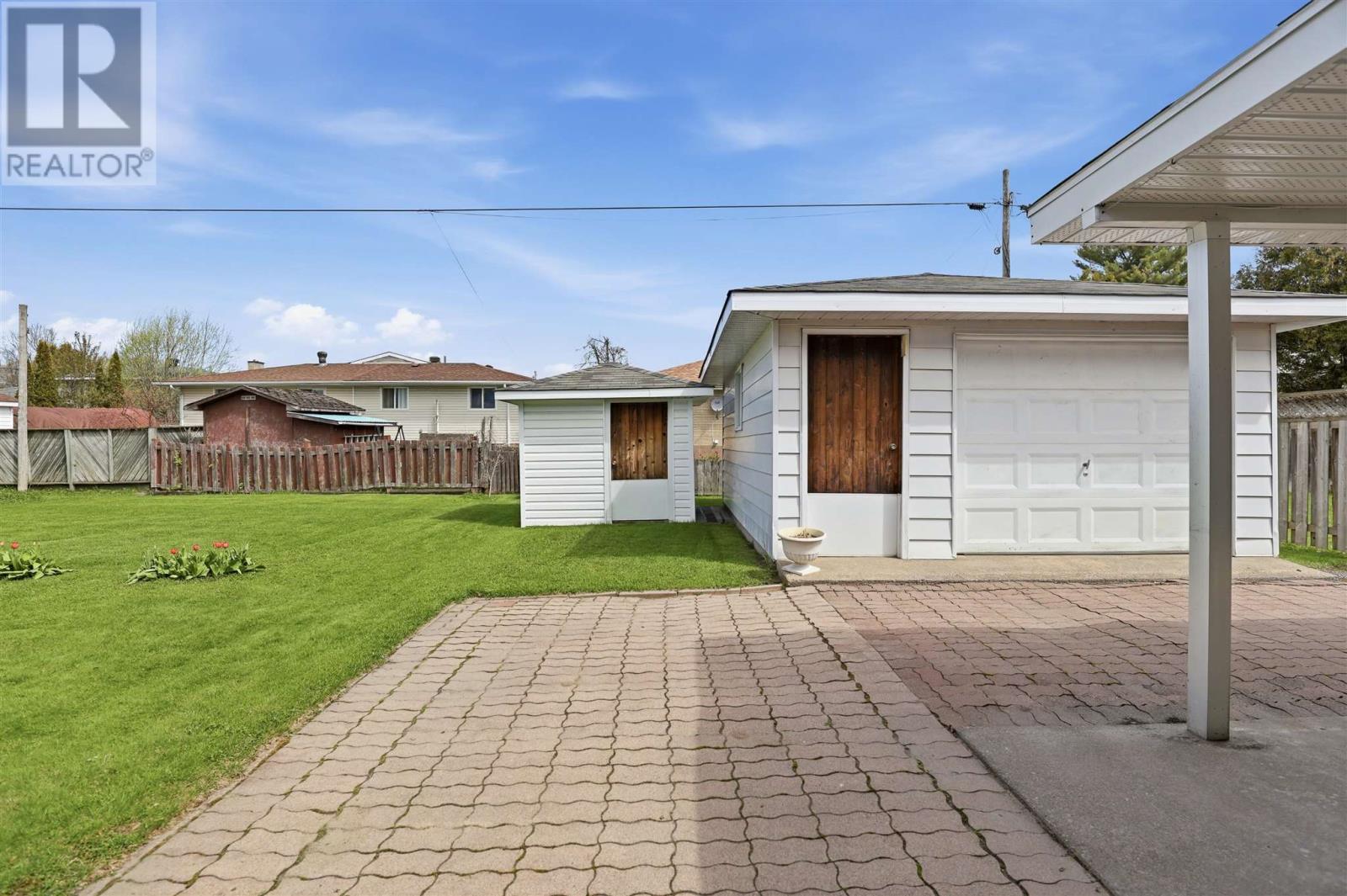 236 Doncaster RD - 45