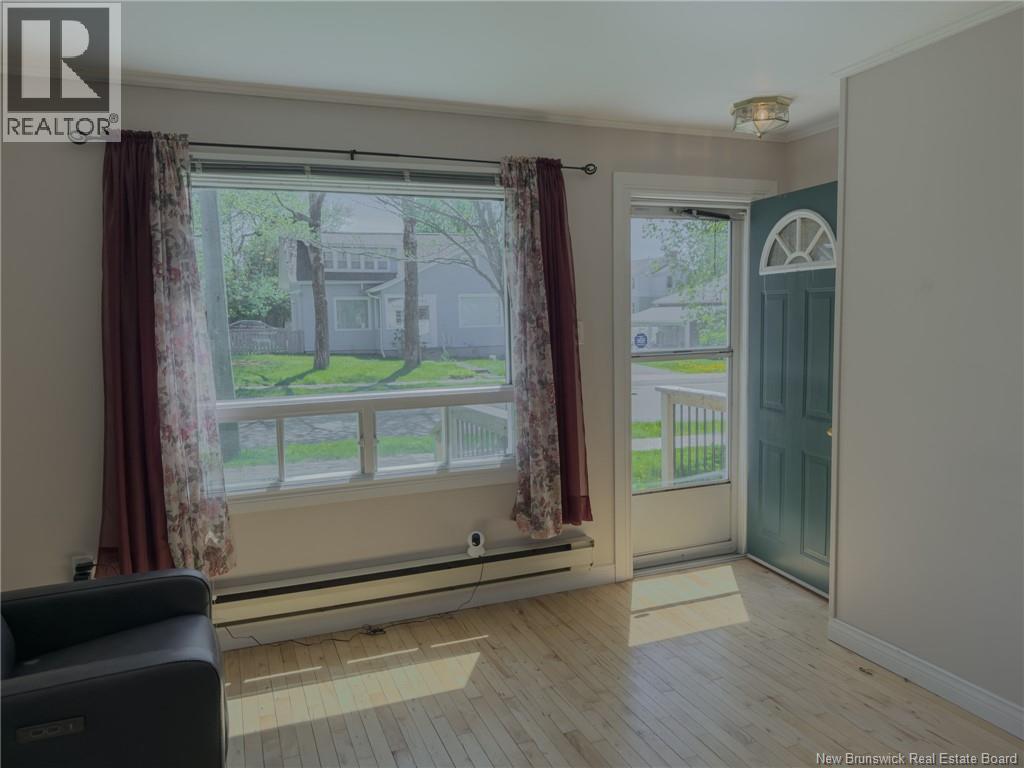 197 Montreal Avenue - 8