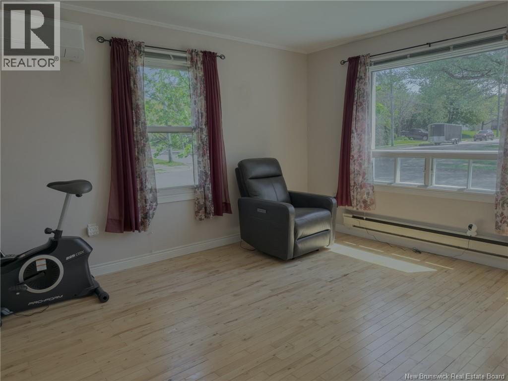197 Montreal Avenue - 9