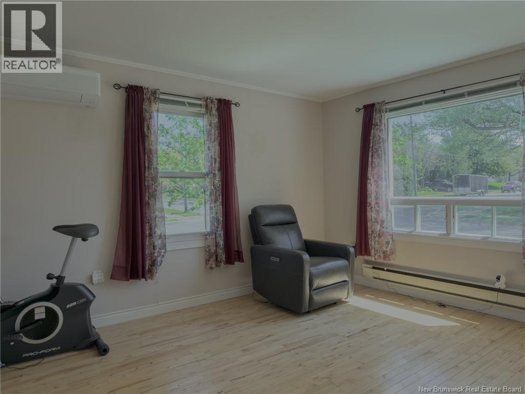 197 Montreal Avenue - 10
