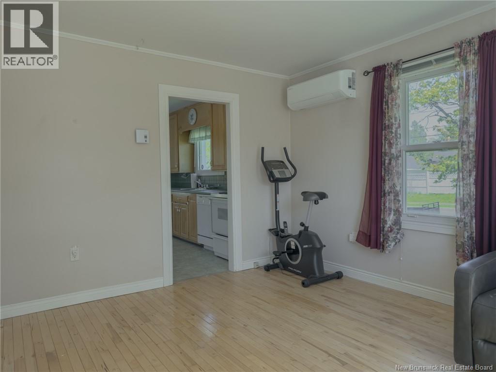 197 Montreal Avenue - 11