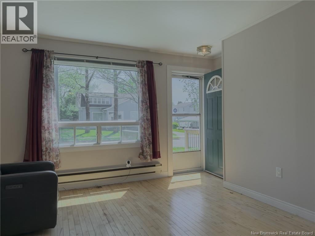 197 Montreal Avenue - 12