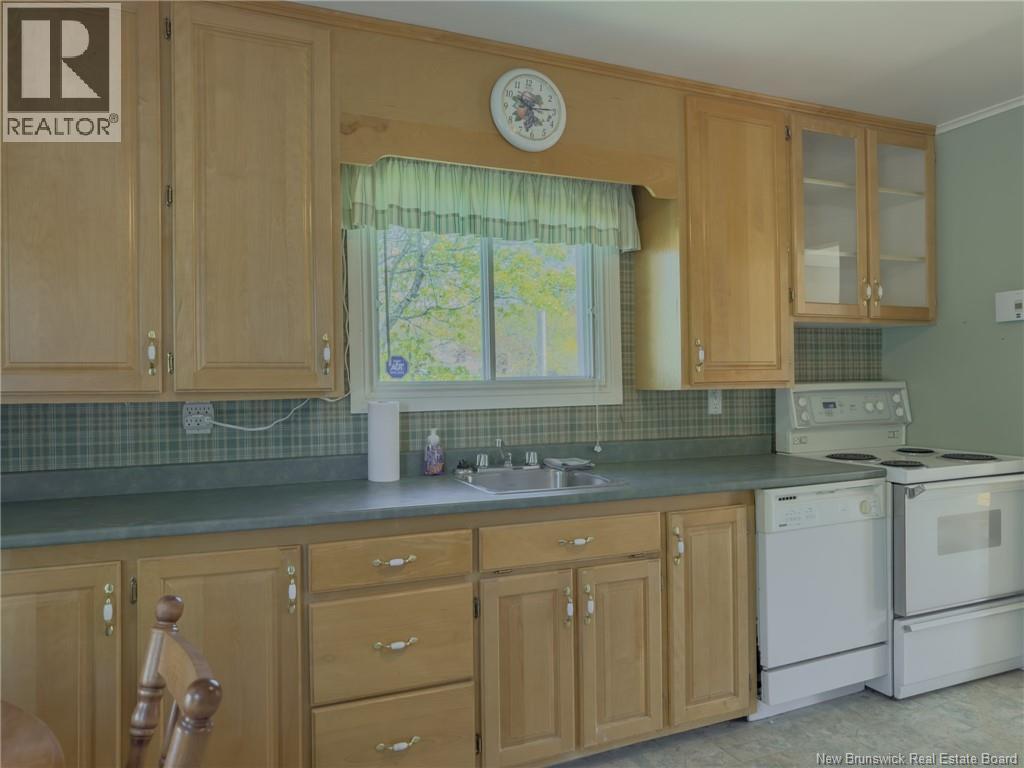 197 Montreal Avenue - 17