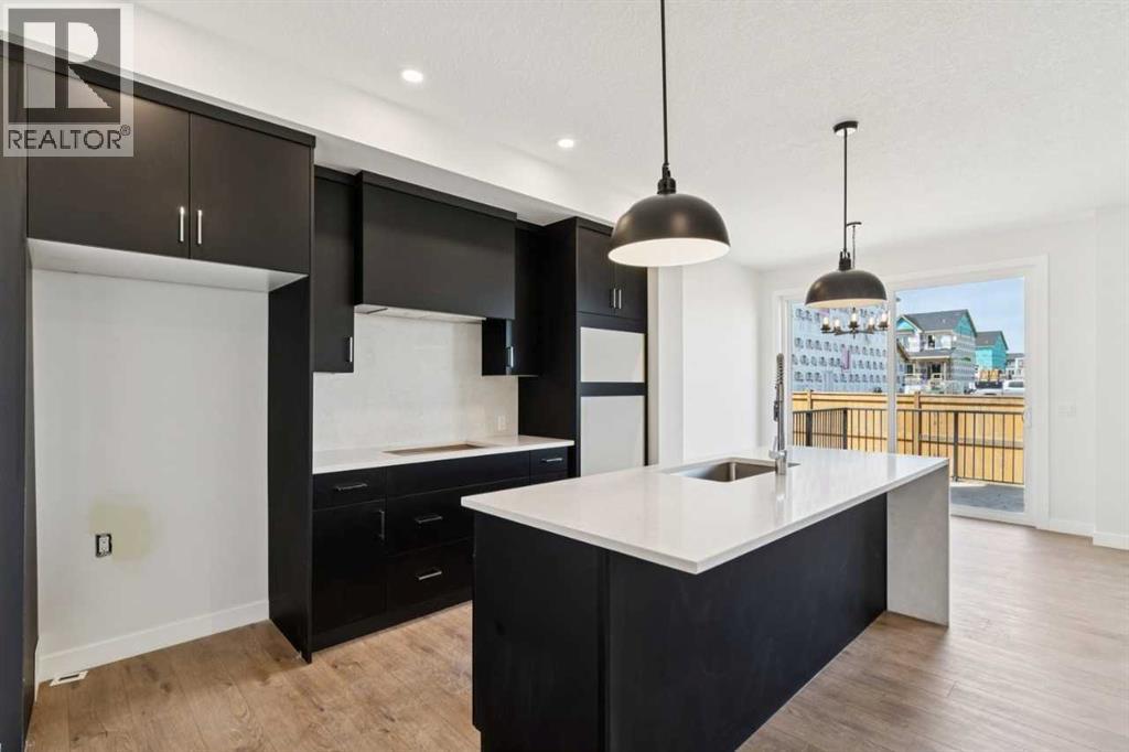 599 Buffaloberry Manor SE - 8