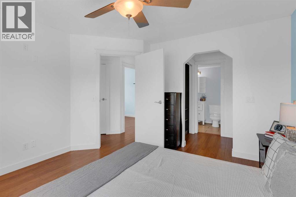 131 Country Hills Way NW - 14
