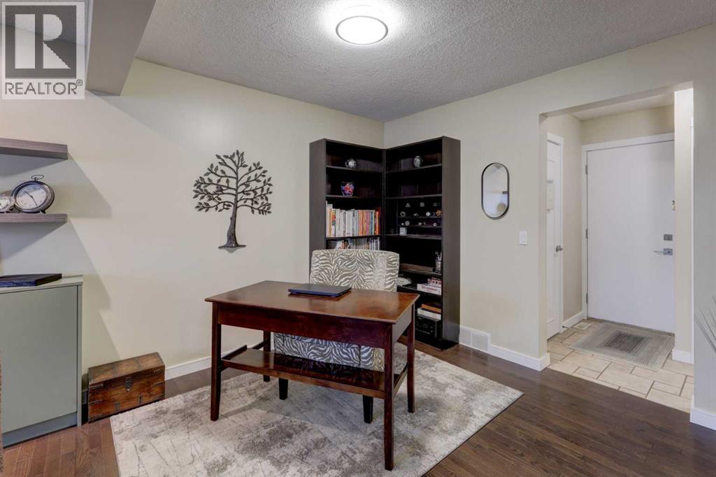 19 Riverstone Crescent SE - 12