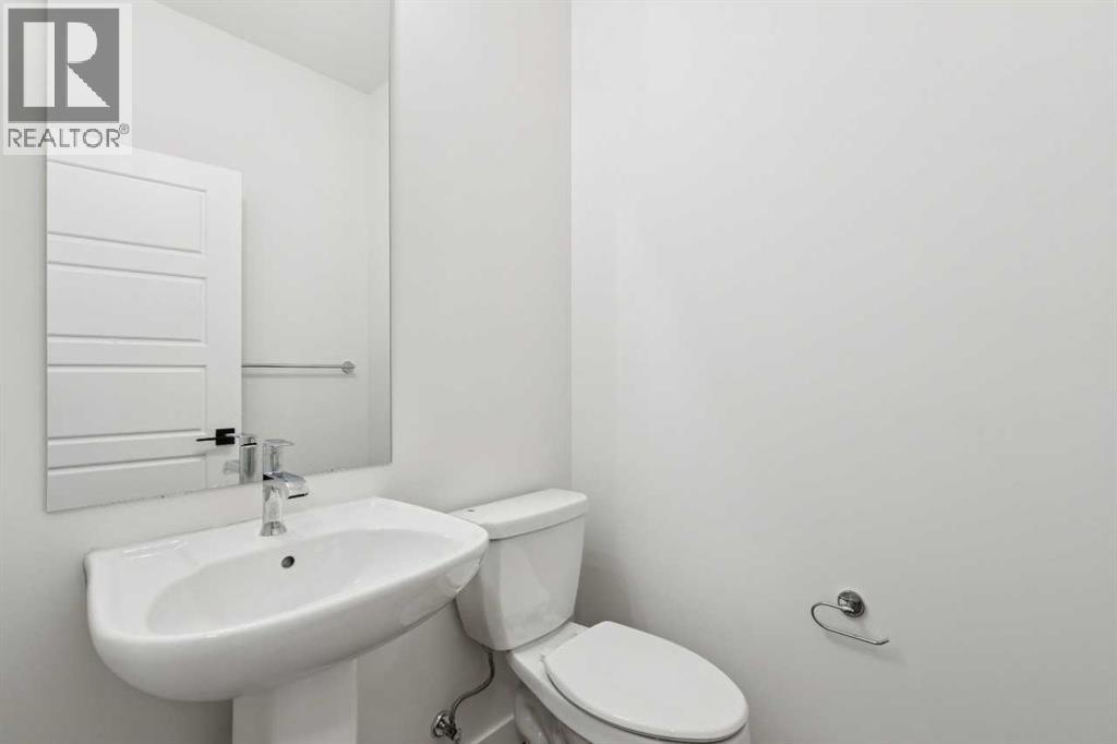 48 Southborough Common — photo 21
