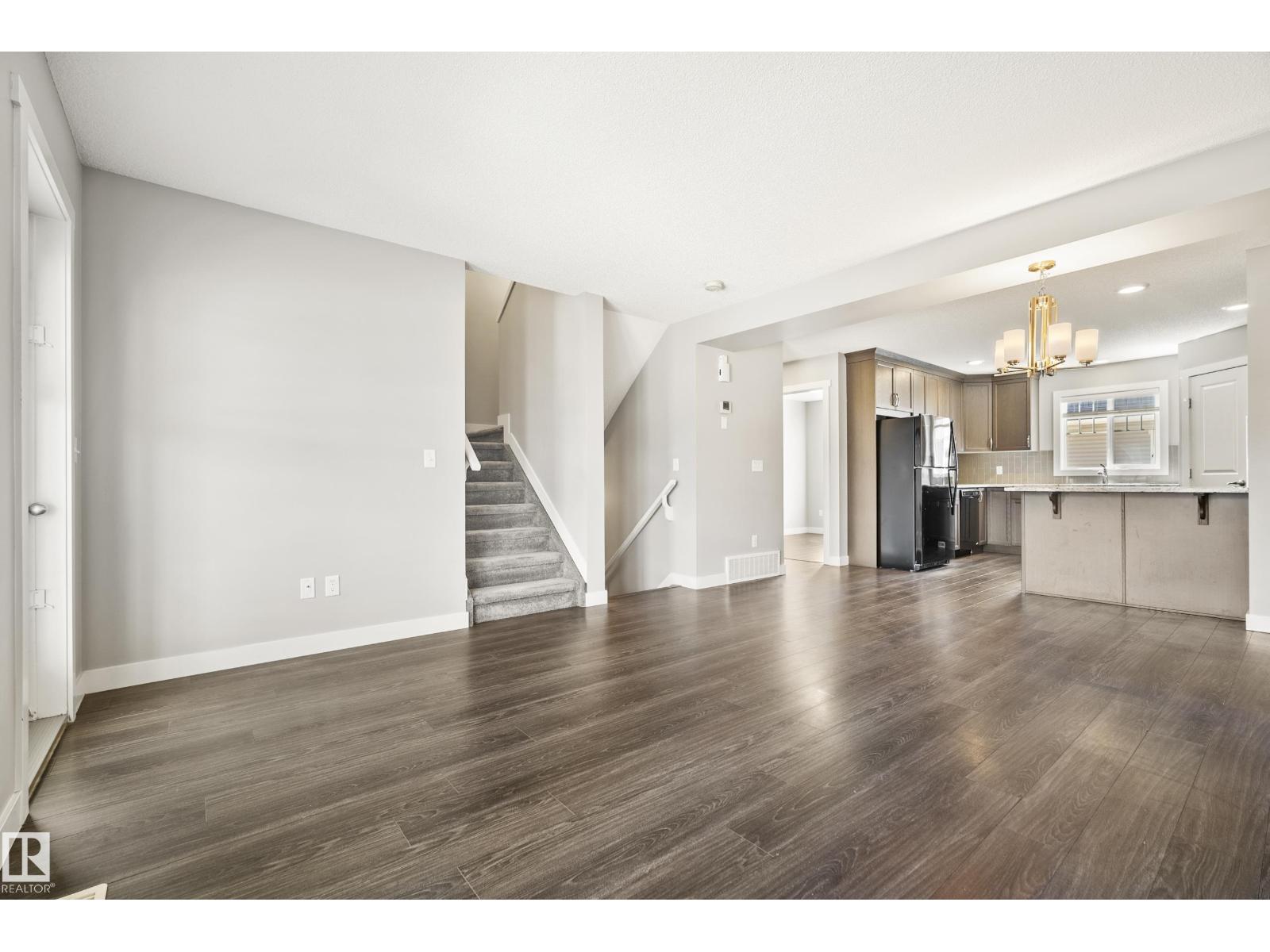 #9 17832 78 ST NW NW - 13