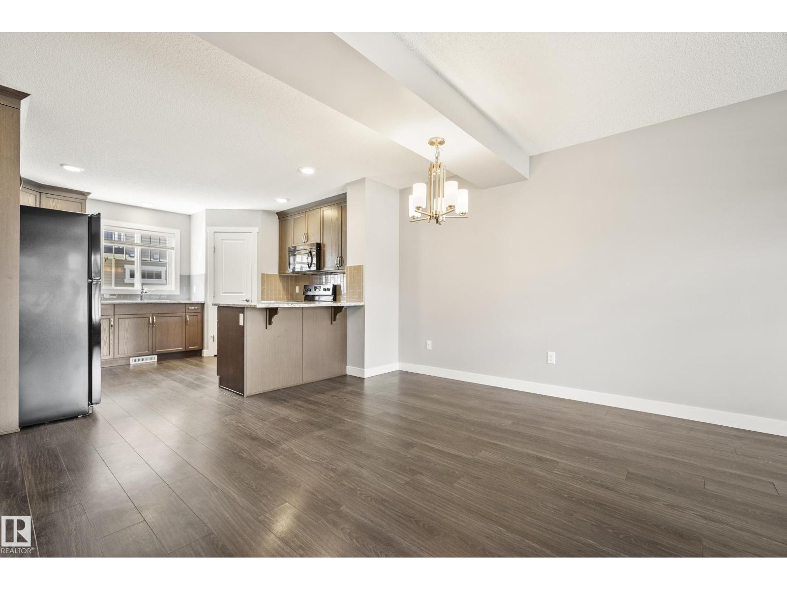 #9 17832 78 ST NW NW - 19